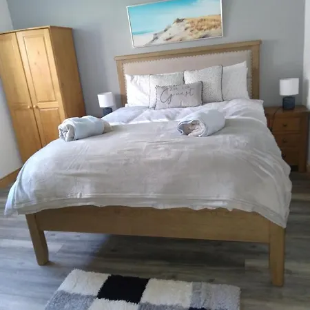 Апартаменты The Galley